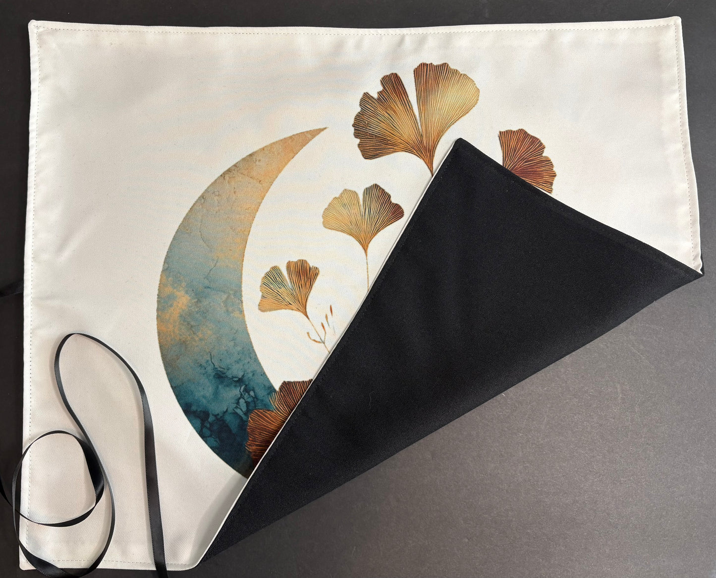 Ginkgo Moon Tarot Deck Wrap – Handmade Tarot & Oracle Card Wrap & Reading Cloth 🌙🍃