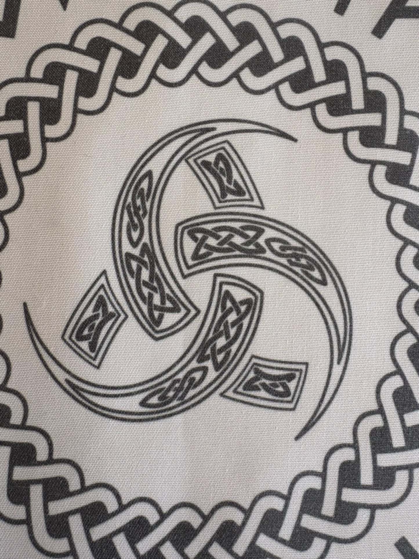 Rune Casting Mat with Elder Futhark – Handmade Divination & Ritual Altar Cloth for Pagan, Norse and Witchcraft Use