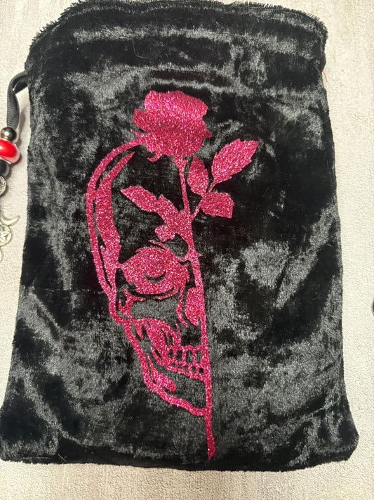 Red Skull and Rose — Black Velvet Tarot Pouch